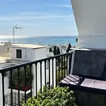 Seaview Dreams Luxury 2 Bedroom Apartment With Amazing Views And Balcony By Namaste Elite